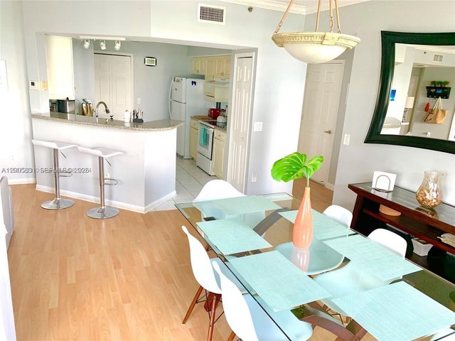 3245 NE 184th St 13403, Aventura, FL 33160