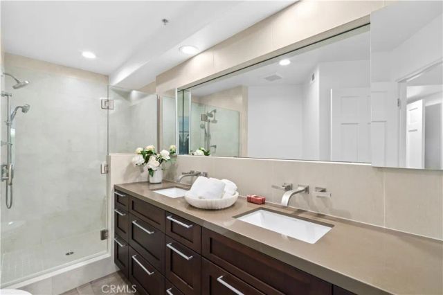 401 Seaward 6, Corona Del Mar, CA 92625