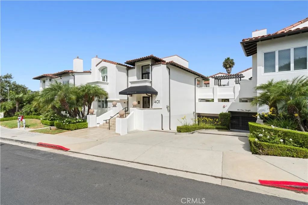 401 Seaward 6, Corona Del Mar, CA 92625