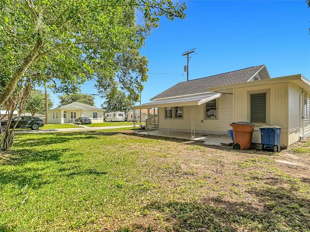 445 W HOOKER STREET, Bartow, FL 33830