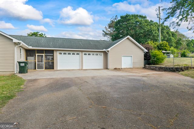 976 Shoal Creek Road, Lavonia, GA 30553