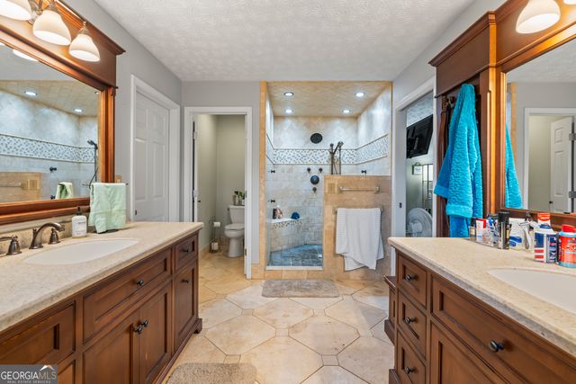 976 Shoal Creek Road, Lavonia, GA 30553