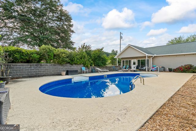 976 Shoal Creek Road, Lavonia, GA 30553