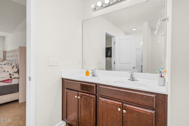 108 Castlebury Court, Rocky Mount, NC 27804