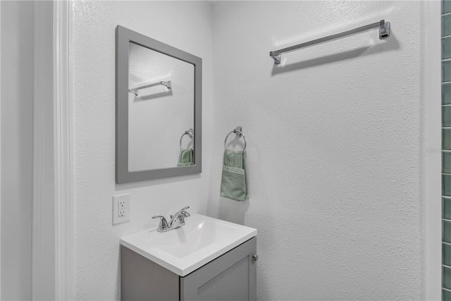 3295 57TH STREET N, St Petersburg, FL 33710