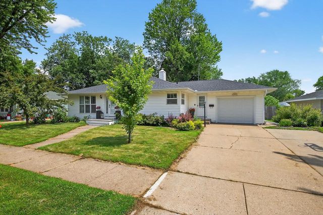1121 13TH STREET SOUTH, Wisconsin Rapids, WI 54494