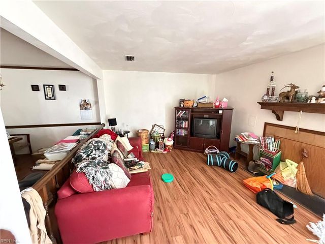 3937 Seeman RD, Virginia Beach, VA 23452