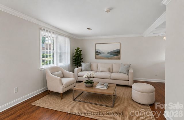 8904 Hunter Ridge Drive, Charlotte, NC 28226