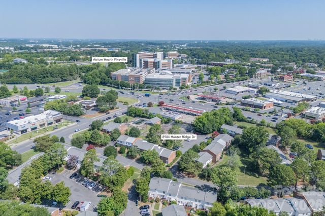8904 Hunter Ridge Drive, Charlotte, NC 28226