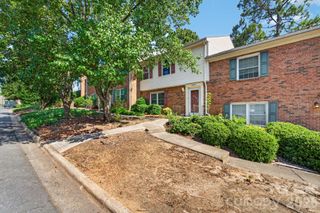 8904 Hunter Ridge Drive, Charlotte, NC 28226