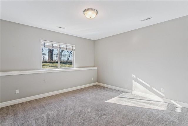 1401 N Shadow Rock Dr, Andover, KS 67002