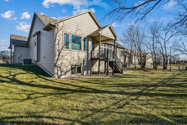 1401 N Shadow Rock Dr, Andover, KS 67002