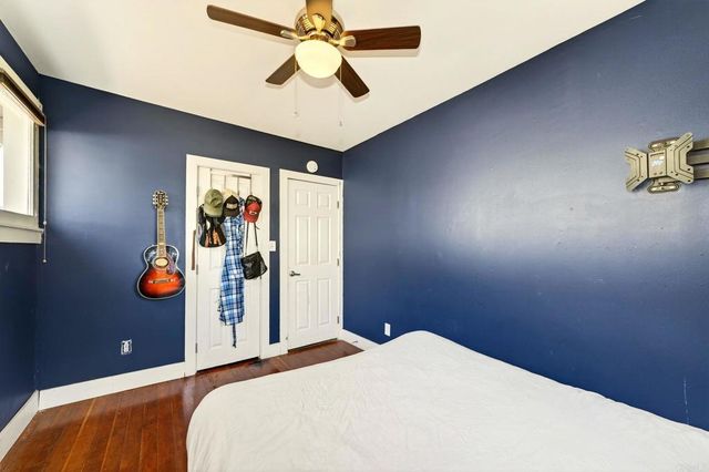 211 W 9th Ave, Escondido, CA 92025