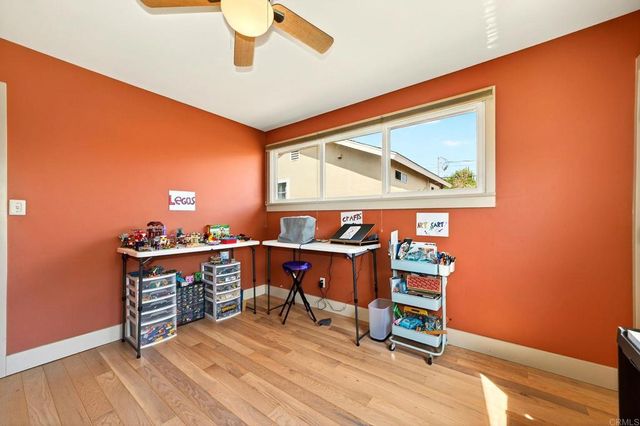 211 W 9th Ave, Escondido, CA 92025