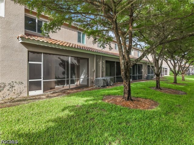 10043 Salina ST, Fort Myers, FL 33905