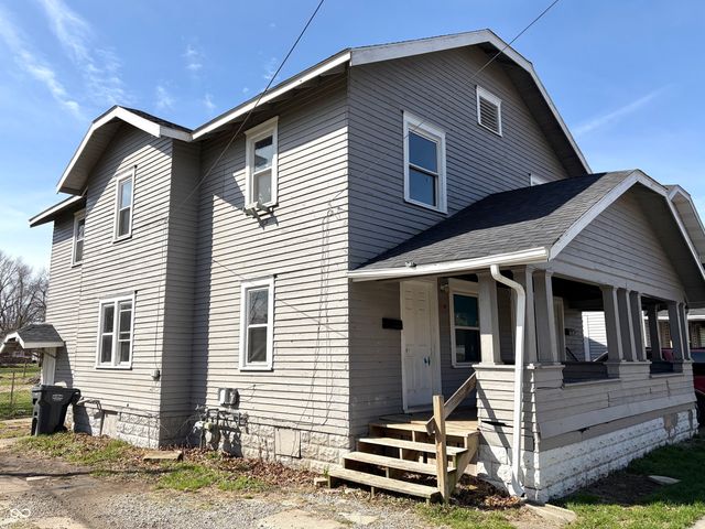 1121 E 30th Street, Anderson, IN 46016