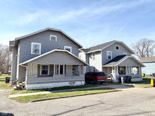 1121 E 30th Street, Anderson, IN 46016