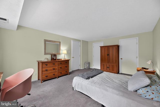 42 CRANBERRY CT, Evesham, NJ 08053