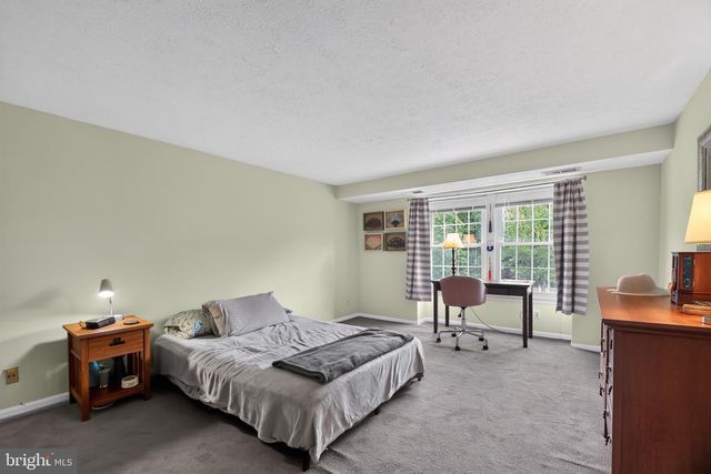 42 CRANBERRY CT, Evesham, NJ 08053