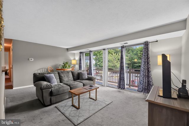 42 CRANBERRY CT, Evesham, NJ 08053