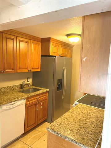 8170 27TH AVENUE N rear, St Petersburg, FL 33710