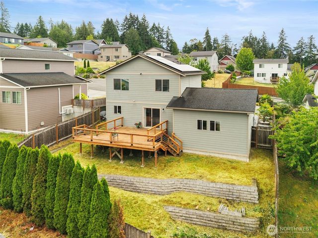 1658 NE Cascara Court, Poulsbo, WA 98370