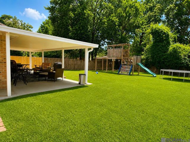 11071 Downey Dr, Greenwell Springs, LA 70739