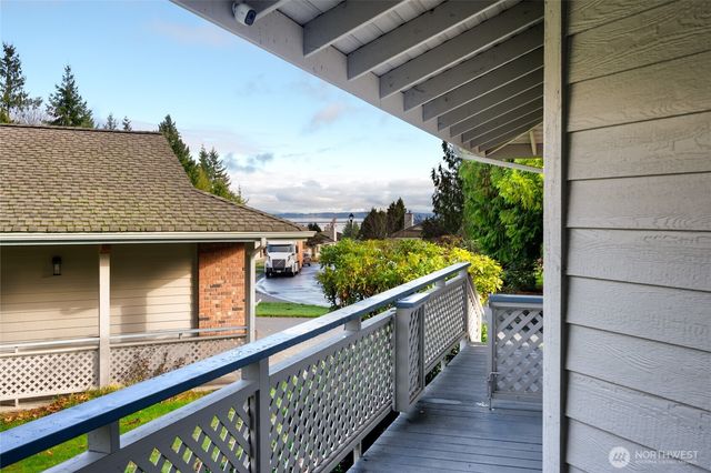2108 Creekside Circle, Anacortes, WA 98221