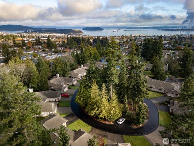 2108 Creekside Circle, Anacortes, WA 98221