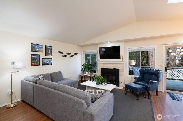 2108 Creekside Circle, Anacortes, WA 98221