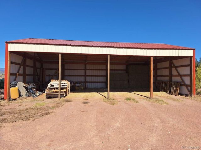 895 B St, Penrose, CO 81240