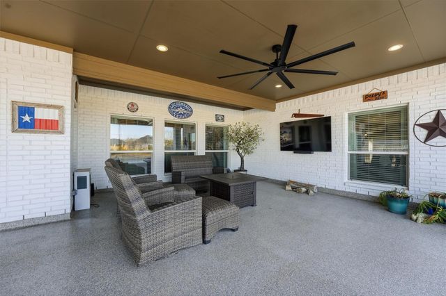 4735 Camp Creek Road, Baytown, TX 77523