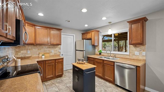 144 Steven Drive, Colorado Springs, CO 80911