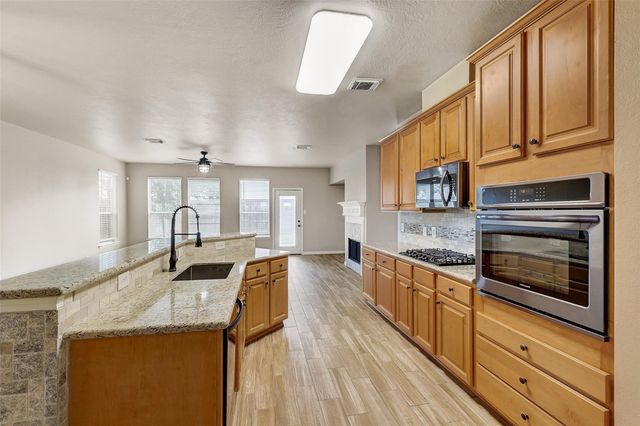 5410 Linden Grove Court, Sugar Land, TX 77479