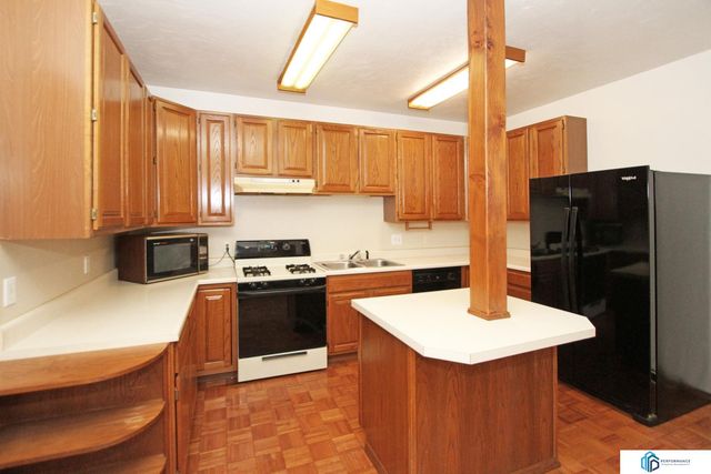 545 D Street, Lincoln, NE 68502