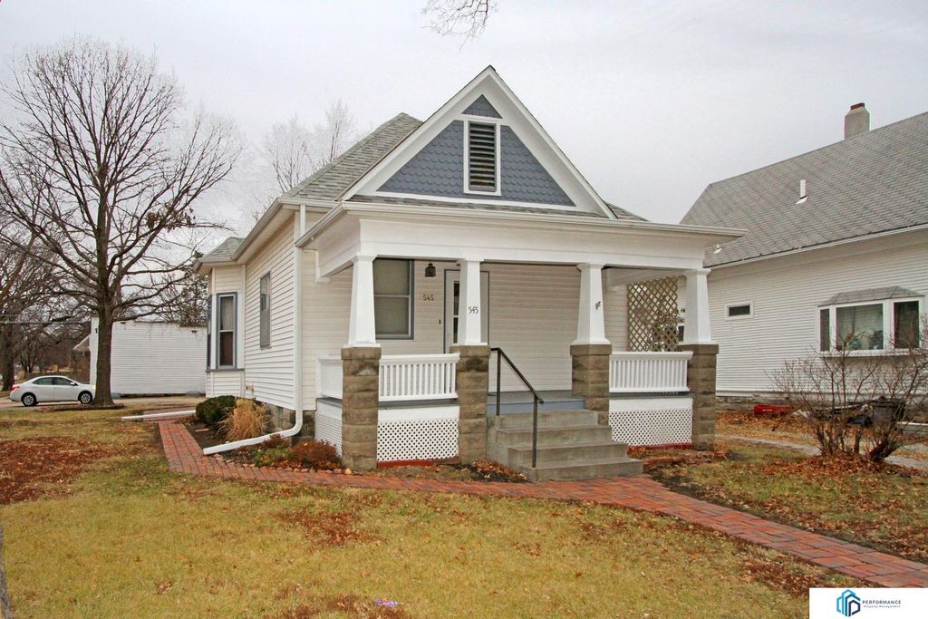 545 D Street, Lincoln, NE 68502