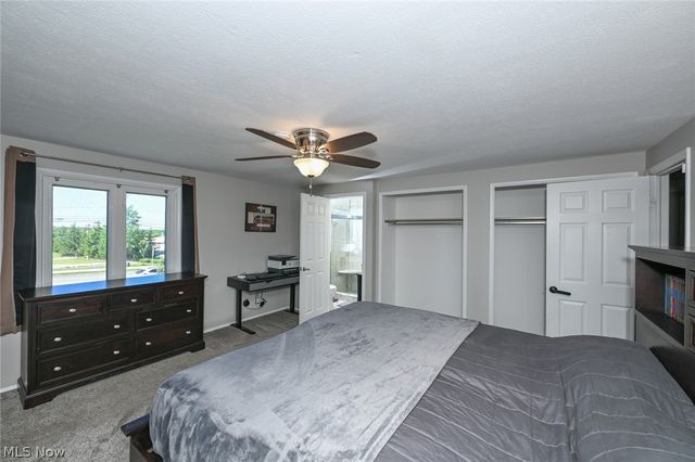 3748 E Royalton Road, Brecksville, OH 44141