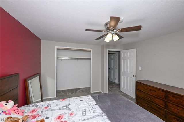 3748 E Royalton Road, Brecksville, OH 44141