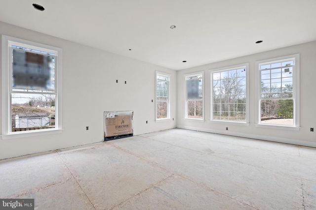 14496 AURORA DR, Woodbridge, VA 22193