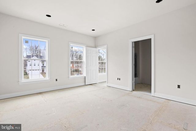 14496 AURORA DR, Woodbridge, VA 22193