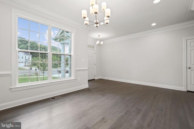 14496 AURORA DR, Woodbridge, VA 22193