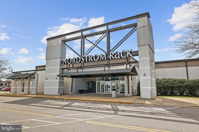 14496 AURORA DR, Woodbridge, VA 22193