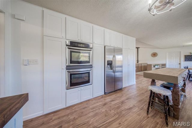 17025 Lariat Lane, Dixon, MO 65459