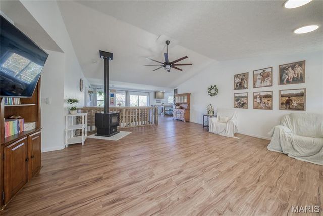 17025 Lariat Lane, Dixon, MO 65459