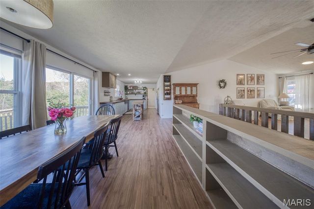 17025 Lariat Lane, Dixon, MO 65459