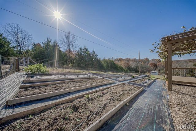 17025 Lariat Lane, Dixon, MO 65459