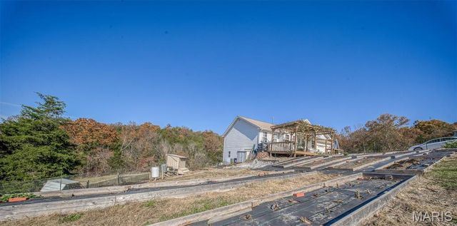 17025 Lariat Lane, Dixon, MO 65459