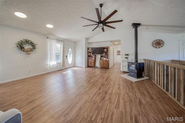 17025 Lariat Lane, Dixon, MO 65459