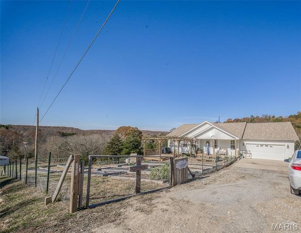 17025 Lariat Lane, Dixon, MO 65459