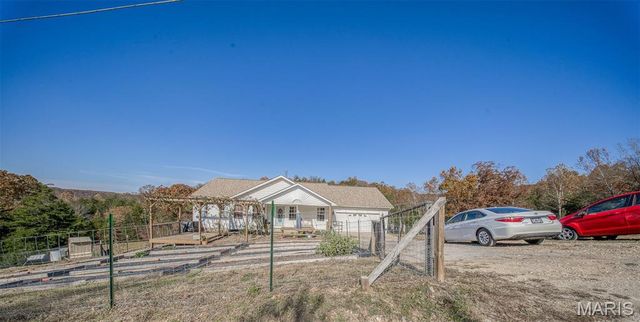 17025 Lariat Lane, Dixon, MO 65459